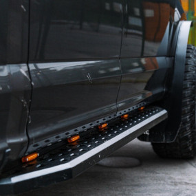 Praguri laterale Q30 Mitsubishi L200 (2010-2014) AQM4WD