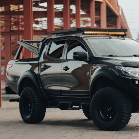 Praguri laterale T32 Nissan Navara NP300 (2016+) AQM4WD